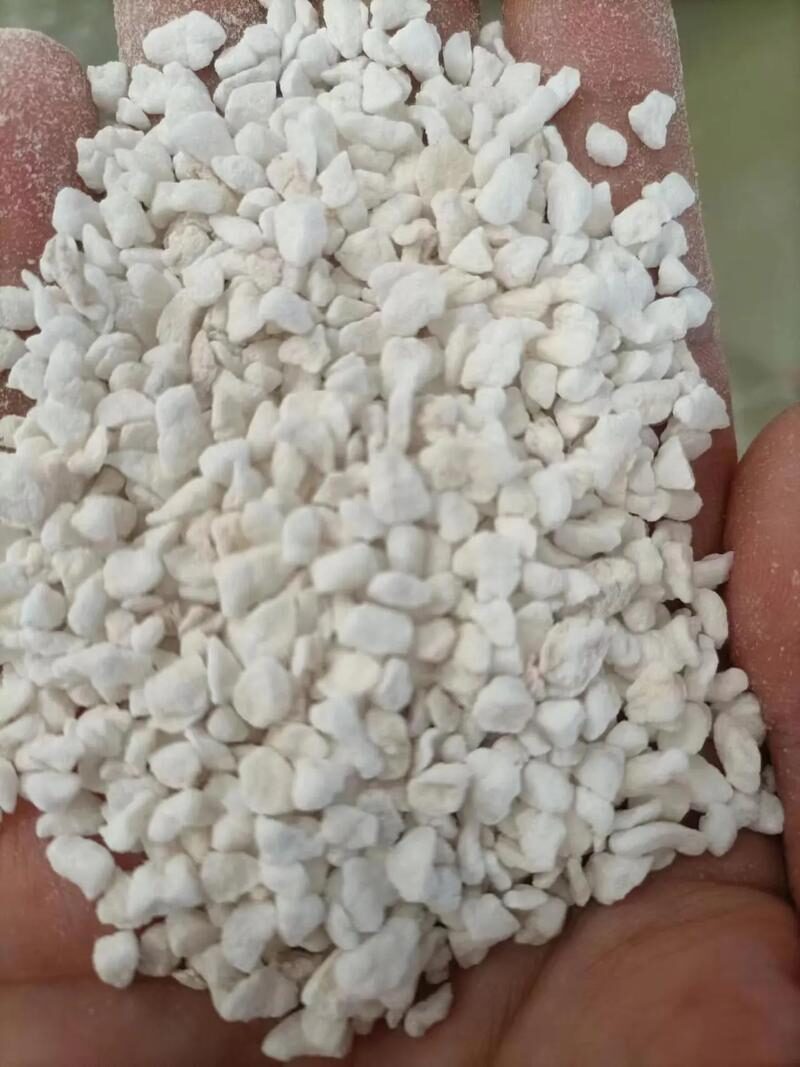 珍珠岩和玻化微珠怎么选，别再多花冤枉钱